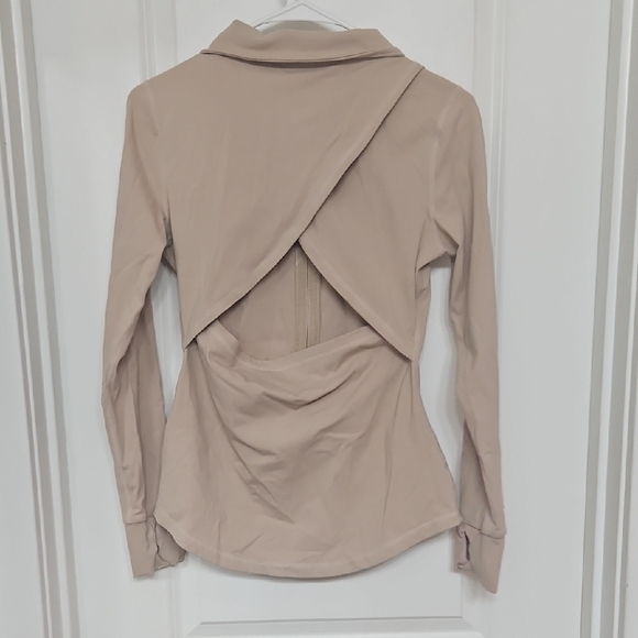 BuffBunny Zip Up Jacket - Picture 5 of 7